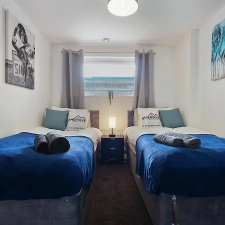 Long Offers - Stunning 2 Bed 2 Bath ليدز